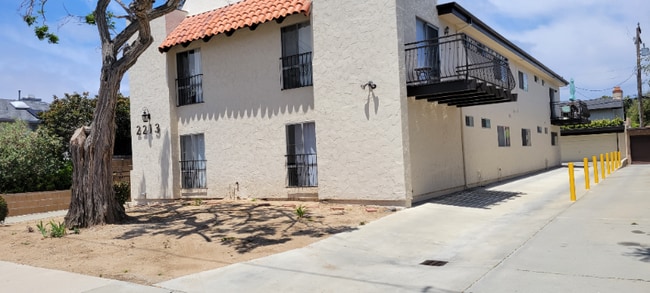 Photo - 2213 Voorhees Ave Unit 102