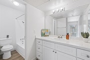 2BR, 2BA - 880SF - Bathroom - Kingswood Village Unit 137