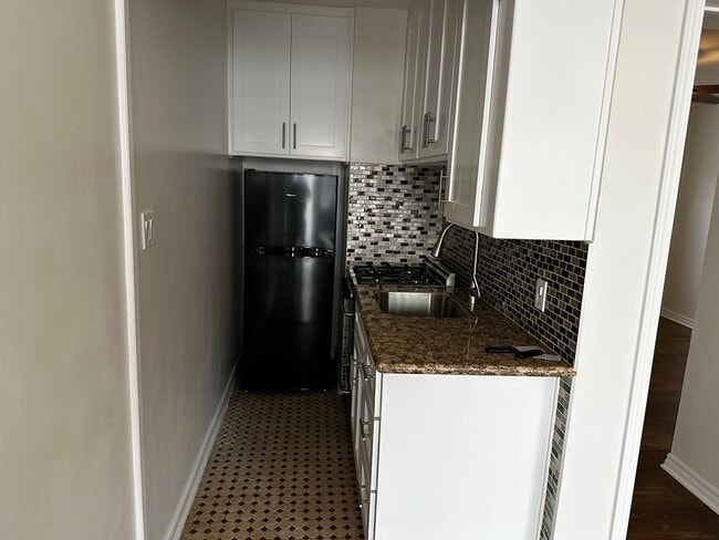 Photo - 1900 E Appleton St