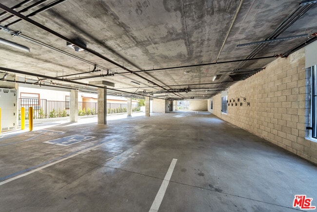 Photo - 5506 Thornburn St Unit 203