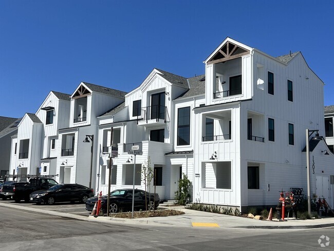 Building Photo - 1301 Bergamo Pl Unit 103 Rental