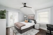 Photo - 2454 Union St