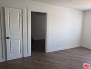 Photo - 310 S Kenmore Ave House