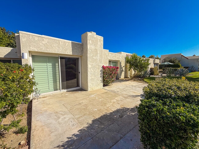 PATIO - 1603 Augusta Plz Unit 1603