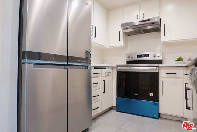 Photo - 12720 Burbank Blvd Condo Unit 327