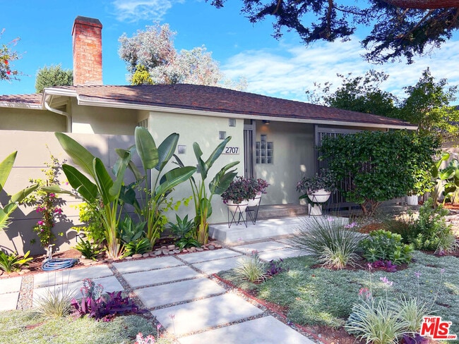 Building Photo - 2707 Westwood Blvd