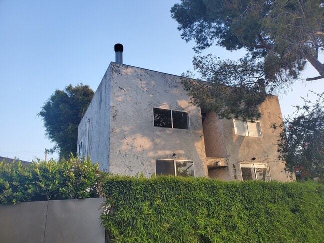 Photo - 676 San Juan Ave Apartments Unit #A