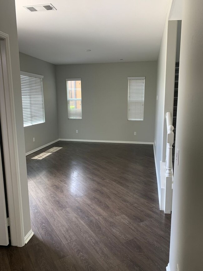 Photo - 3 Bedroom Condo for Rent in Murrieta