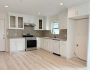 Photo - 15711 Fairgrove Ave