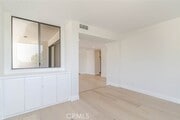 Photo - 1305 N Columbus Ave Unit 208