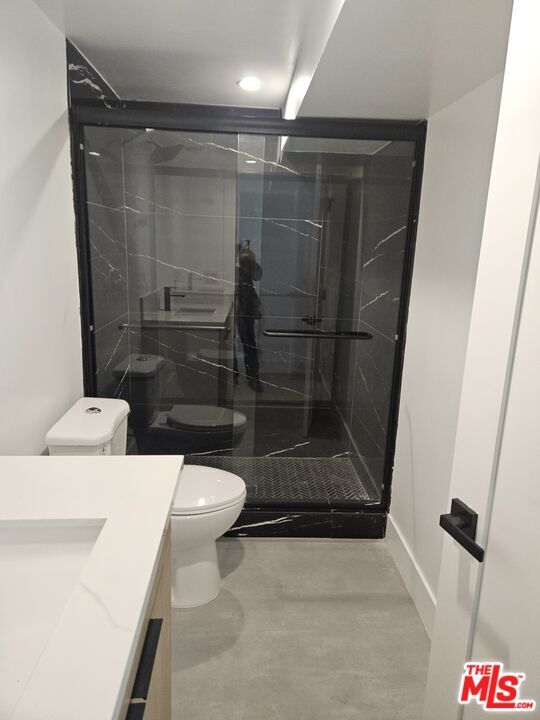 Photo - 603 E 46th St