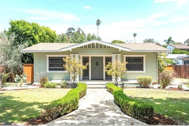 Photo - 327 W Malvern Ave