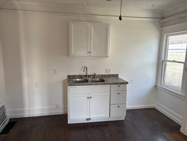 Photo - 601 W 74th St Unit 601