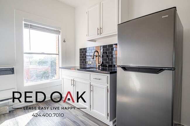 Photo - 744 Beacon Ave Unit 204