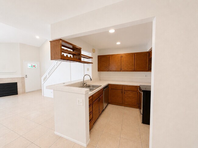 Photo - 1158 Tivoli Ln Unit 180