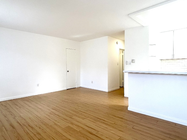 Photo - 1534 10th St Unit 9