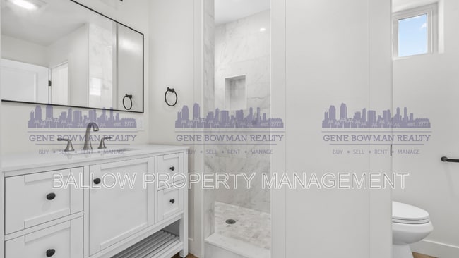 Photo - 2413 Fleetwood St