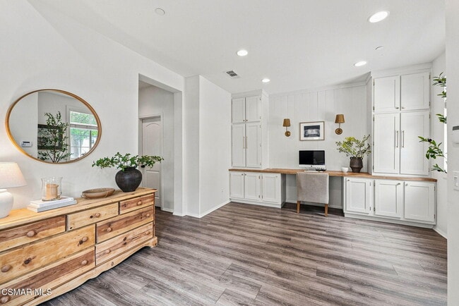 Photo - 425 Stratus Ln