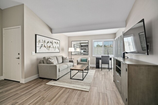 Photo - Beautifully Upgraded Furnished Condo Steps... Unit 185