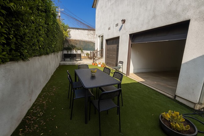 Photo - 1309 S Hudson Ave