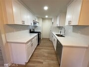 Photo - 63 S Parkwood Ave Unit 4