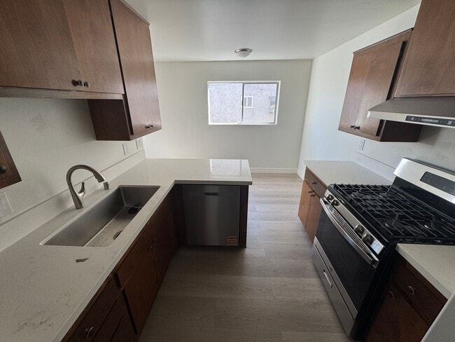 Photo - 112 2nd St Unit #4