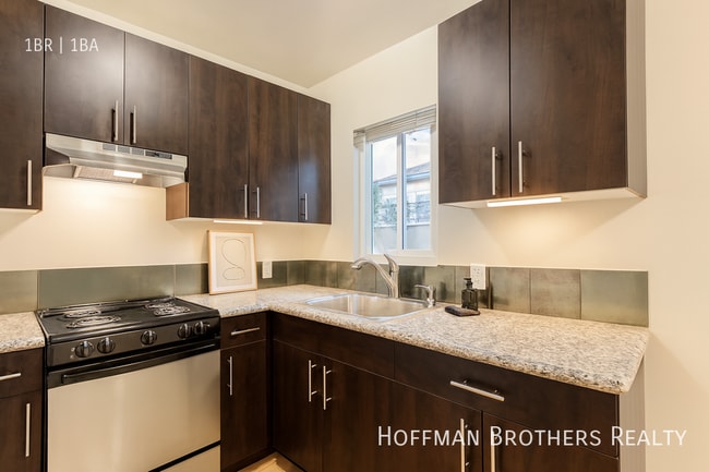 Photo - 924 Hancock Ave Unit 8