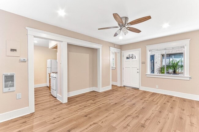 Photo - 1460 Gaviota Ave Unit 10