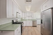 Photo - 18627 Keswick St House