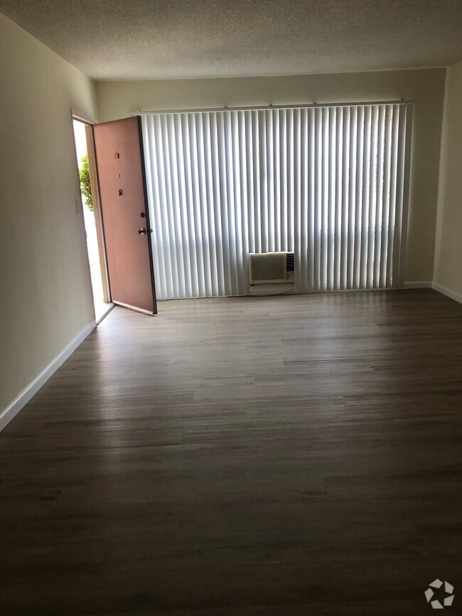 Building Photo - 514 Gramercy S Pl Unit 03 Rental