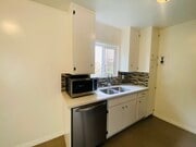 Photo - 1321 Barry Ave Unit 1