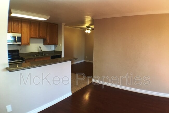 Photo - 1661 Bayview Heights Dr Unit #18