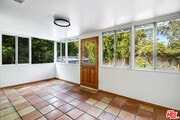 Photo - 2924 Manning Ave