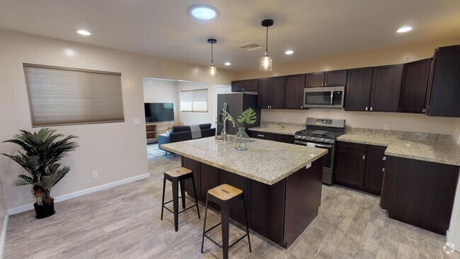 Building Photo - 1751 Catalina Blvd Rental