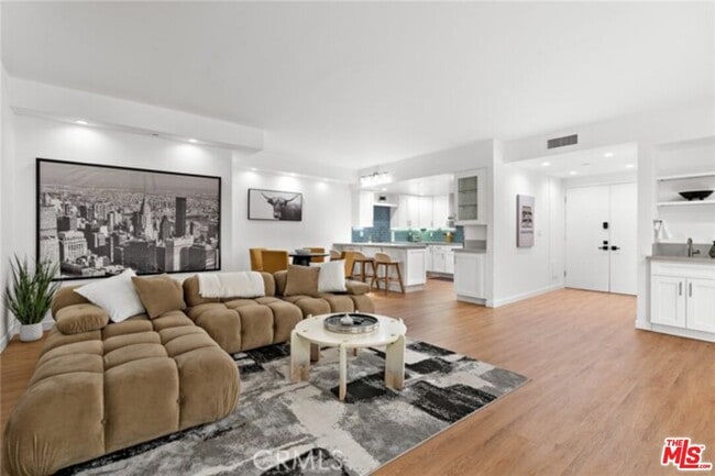 Photo - 321 S San Vicente Blvd Unit 507