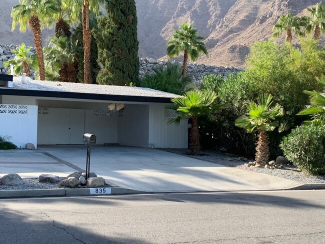 Garage area - 835 N Rose Ave