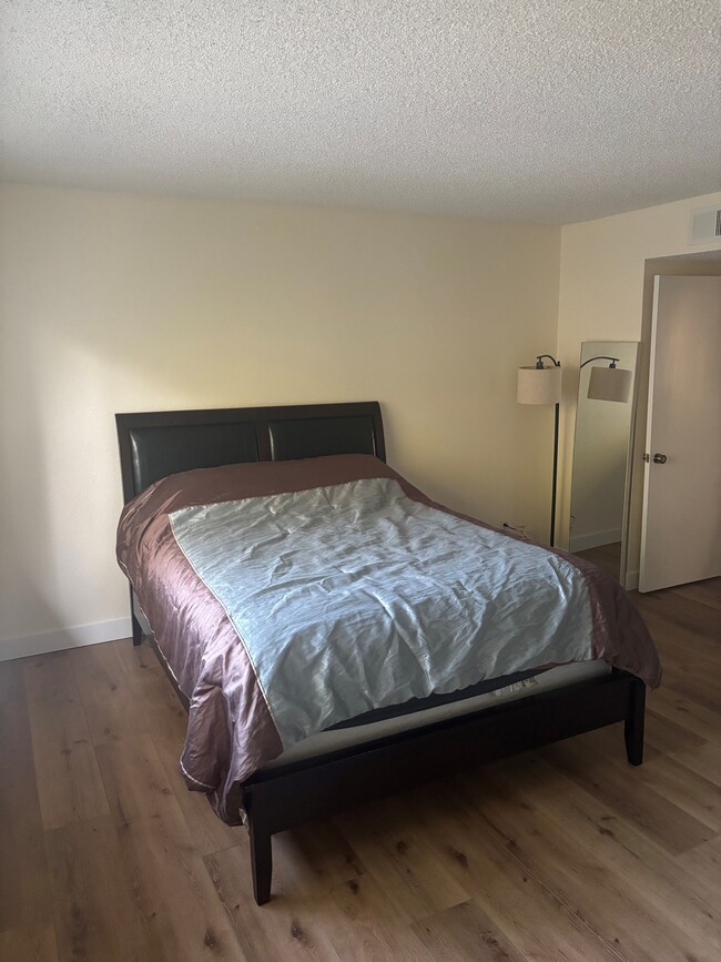 Bedroom - 9000 Vanalden Ave Townhome