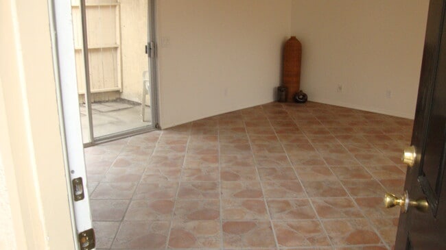 Photo - 266 S Santa Fe Ave Unit 266