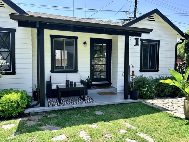 Photo - 3120 1/2 Madera Ave Apartment Unit 3120 Half Madera