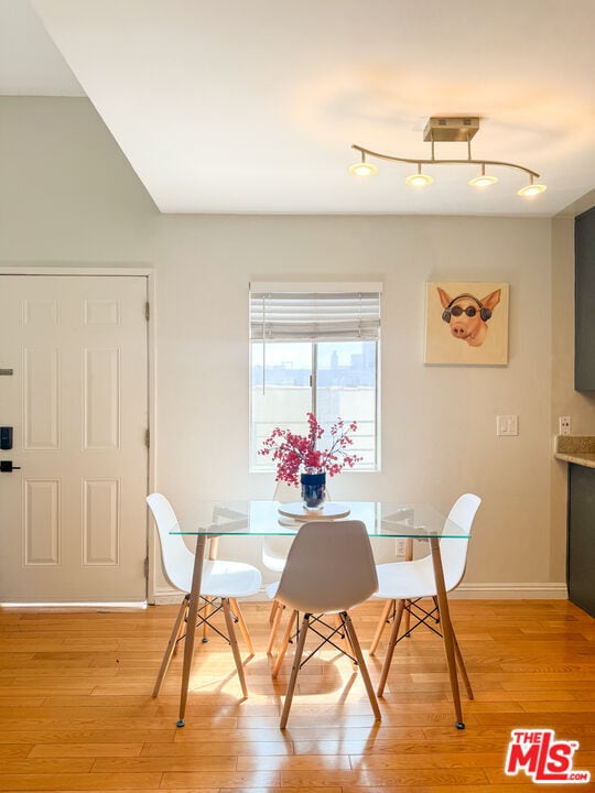 Photo - 833 Orange Grv Ave Unit 6