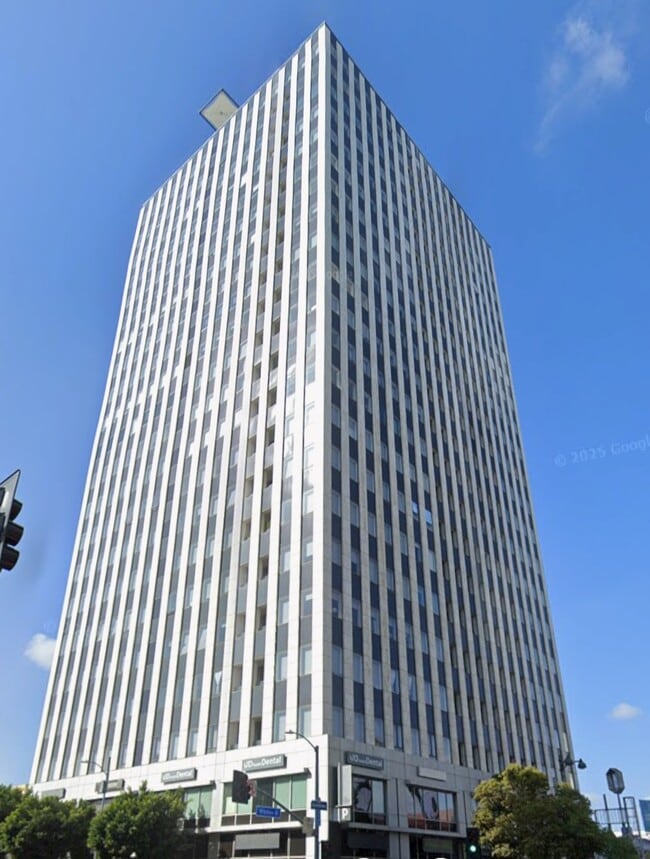 Photo - 3810 Wilshire Blvd Condo Unit 307