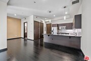 Photo - 655 S Hope St Unit 1006