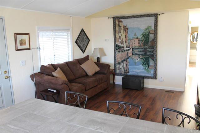 Photo - 26250 Parkview Dr