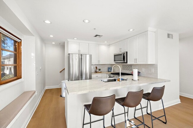 Photo - 416 Avenida Santa Barbara