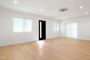Photo - 112 N Kenneth Rd House