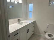 Photo - 5932 Bartlett Ave