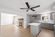 Photo - 1053 Ayhens St