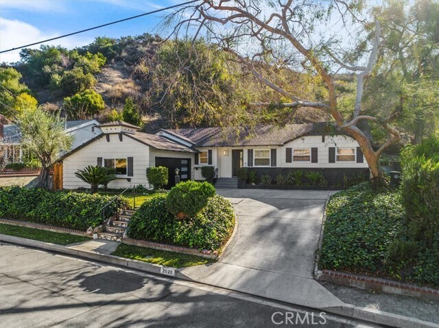 Photo - 2020 Oak Valley Rd