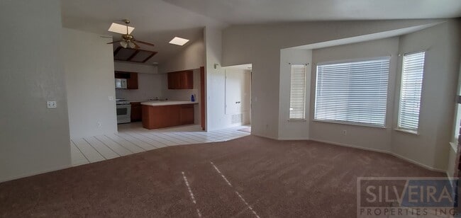 Photo - Gated Community 3 Bedroom 2 Bath in Preisker Gardens!