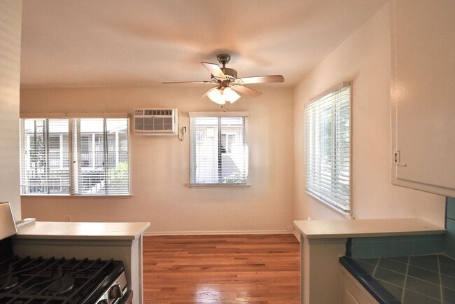 Photo - 10834 Bloomfield St Unit 34-05